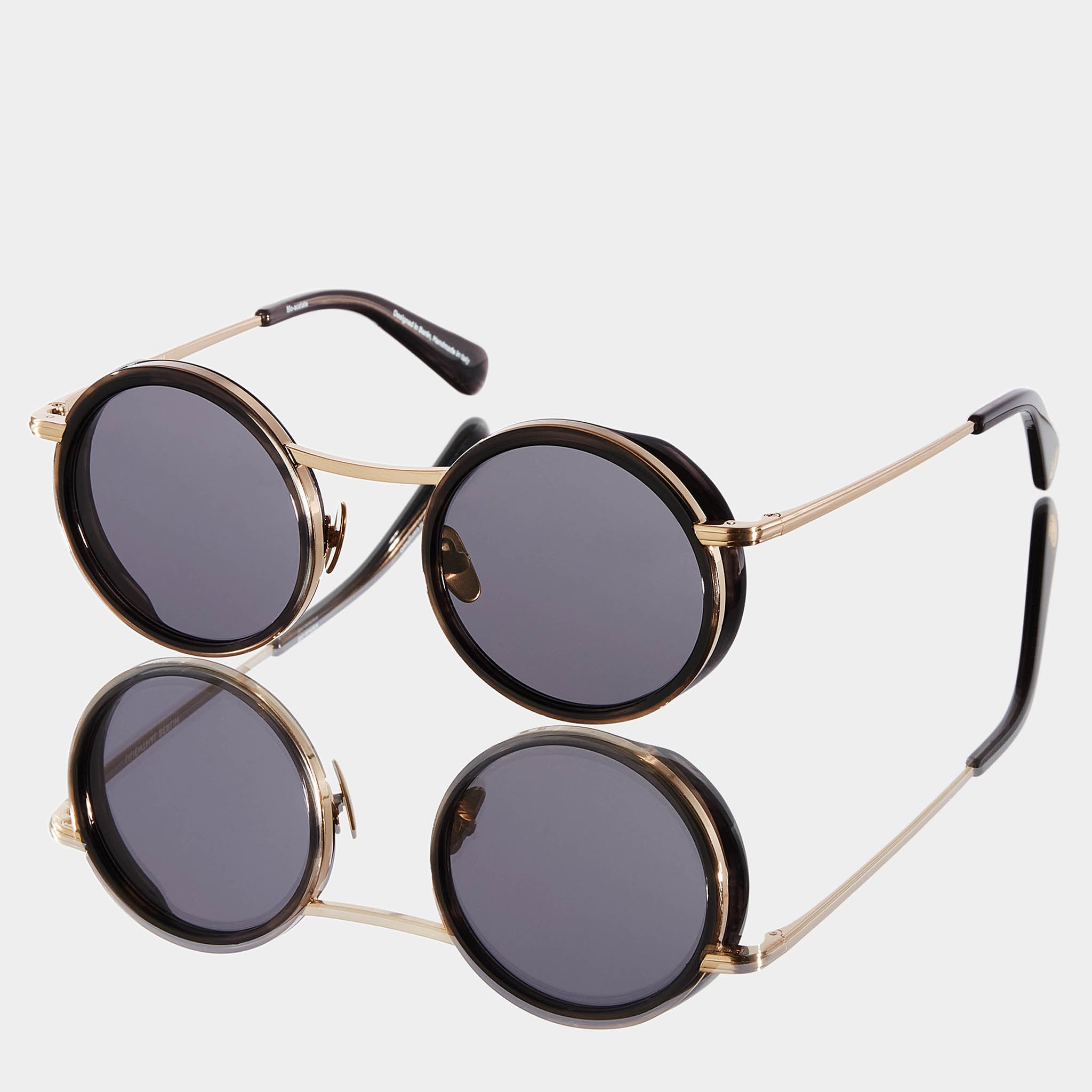 Chillwave – Brushed Gold Charcoal / Gray