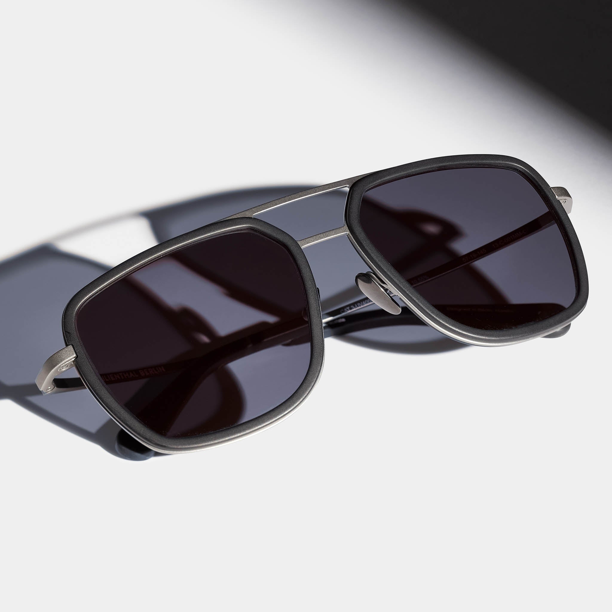 Aero Funk – Anthracite Black / Gray