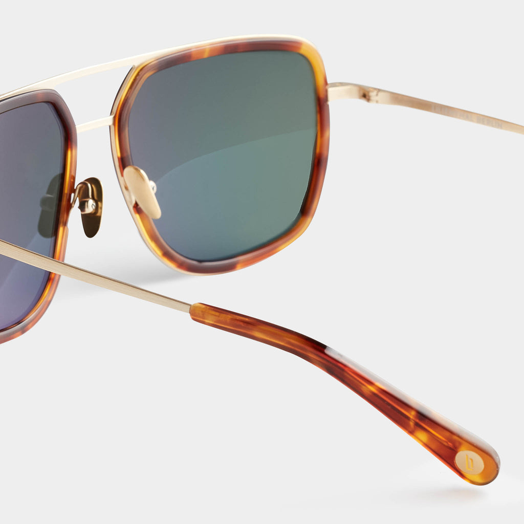 Aero Funk – Brushed Gold Brown / Green