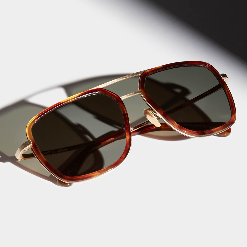 Aero Funk – Brushed Gold Brown / Green