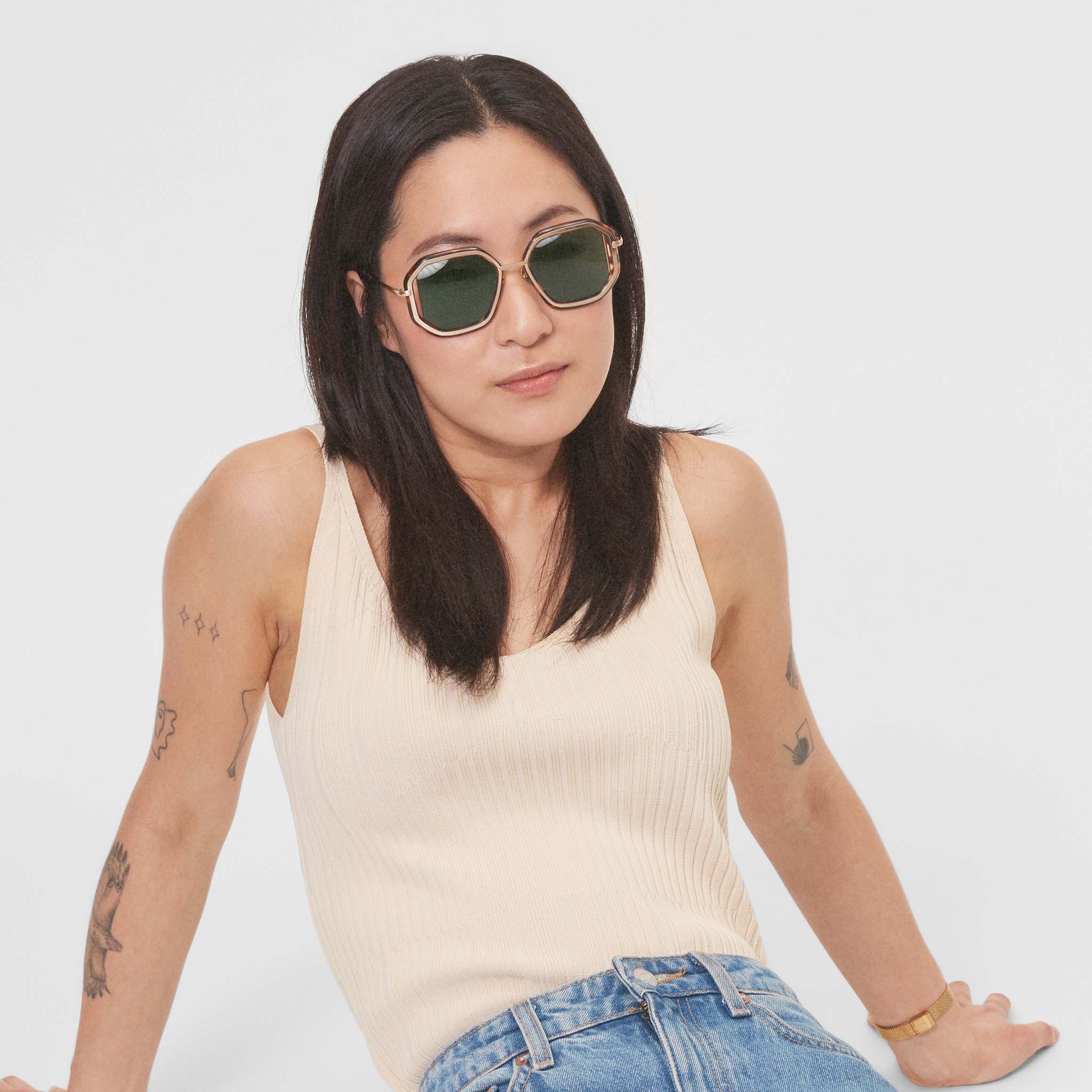 Deep Disco Gold Tortoise Green - Lilienthal Berlin