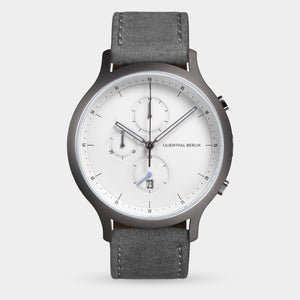 Chronograph – Dark Silver White