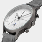 Chronograph – Dark Silver White