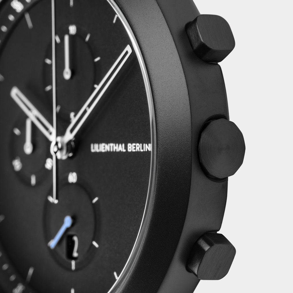 Chronograph – All Black