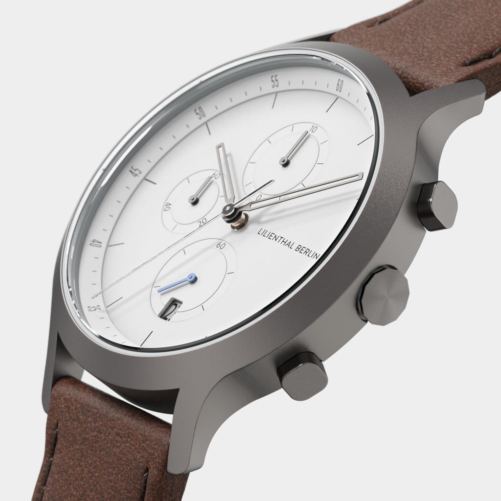 Chronograph – Dark Silver White