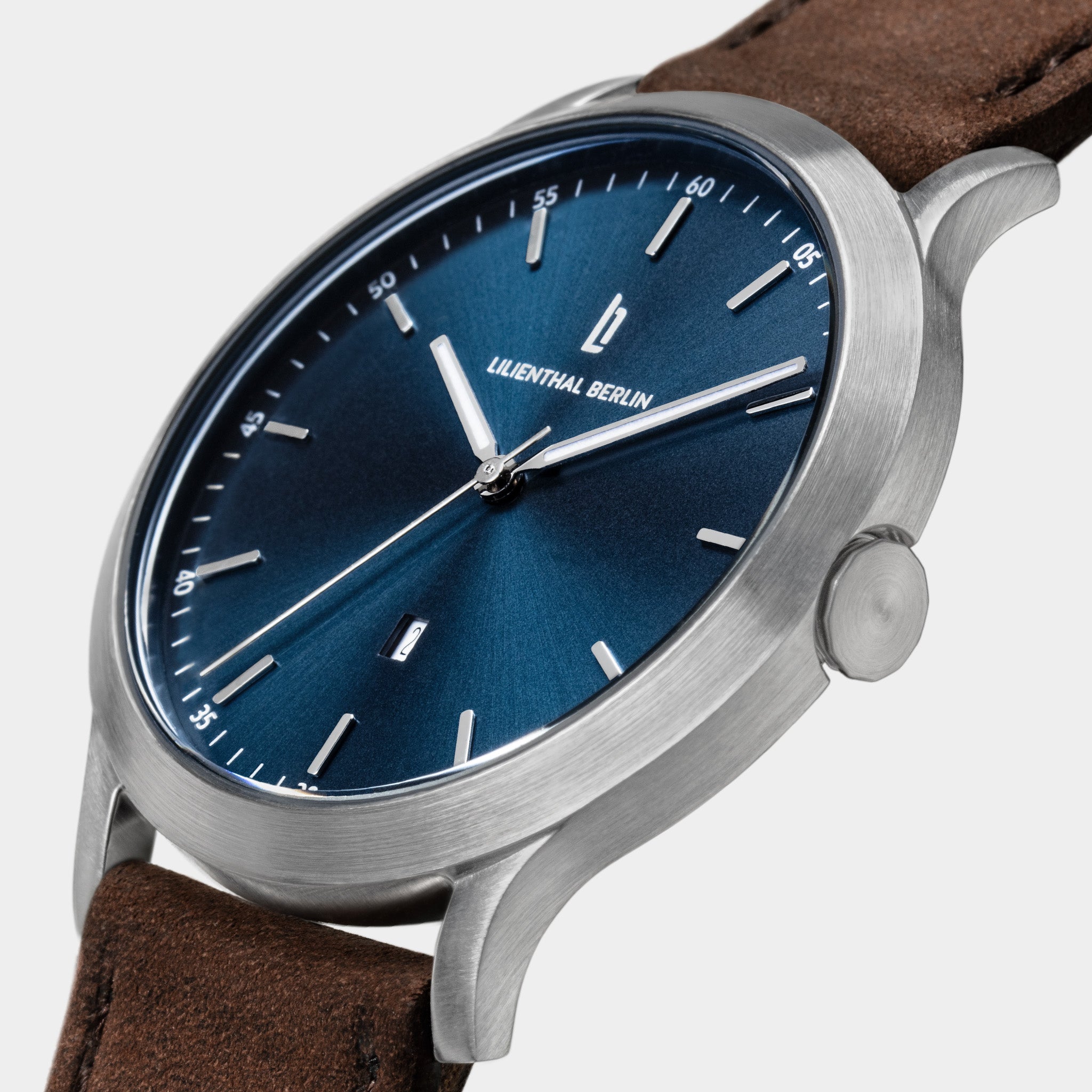 Huxley – Silver Blue