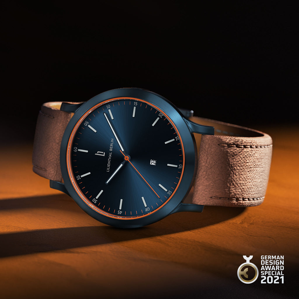 Huxley – Blue Orange