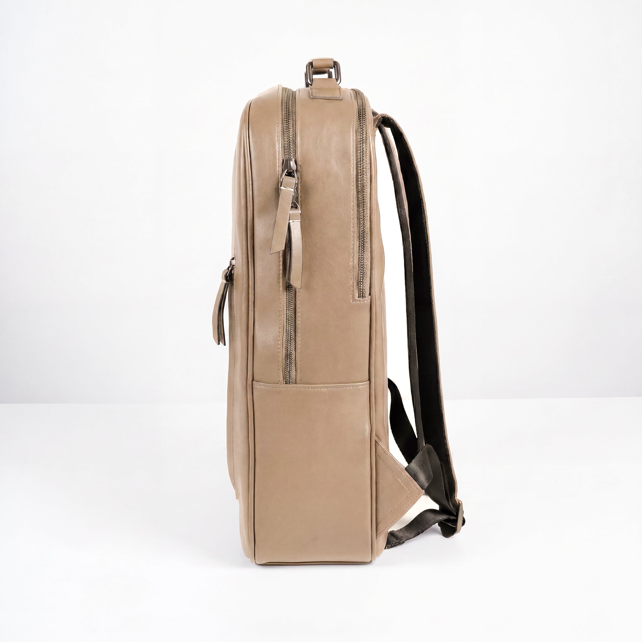 Virtuoso Minimalist Backpack – Sand