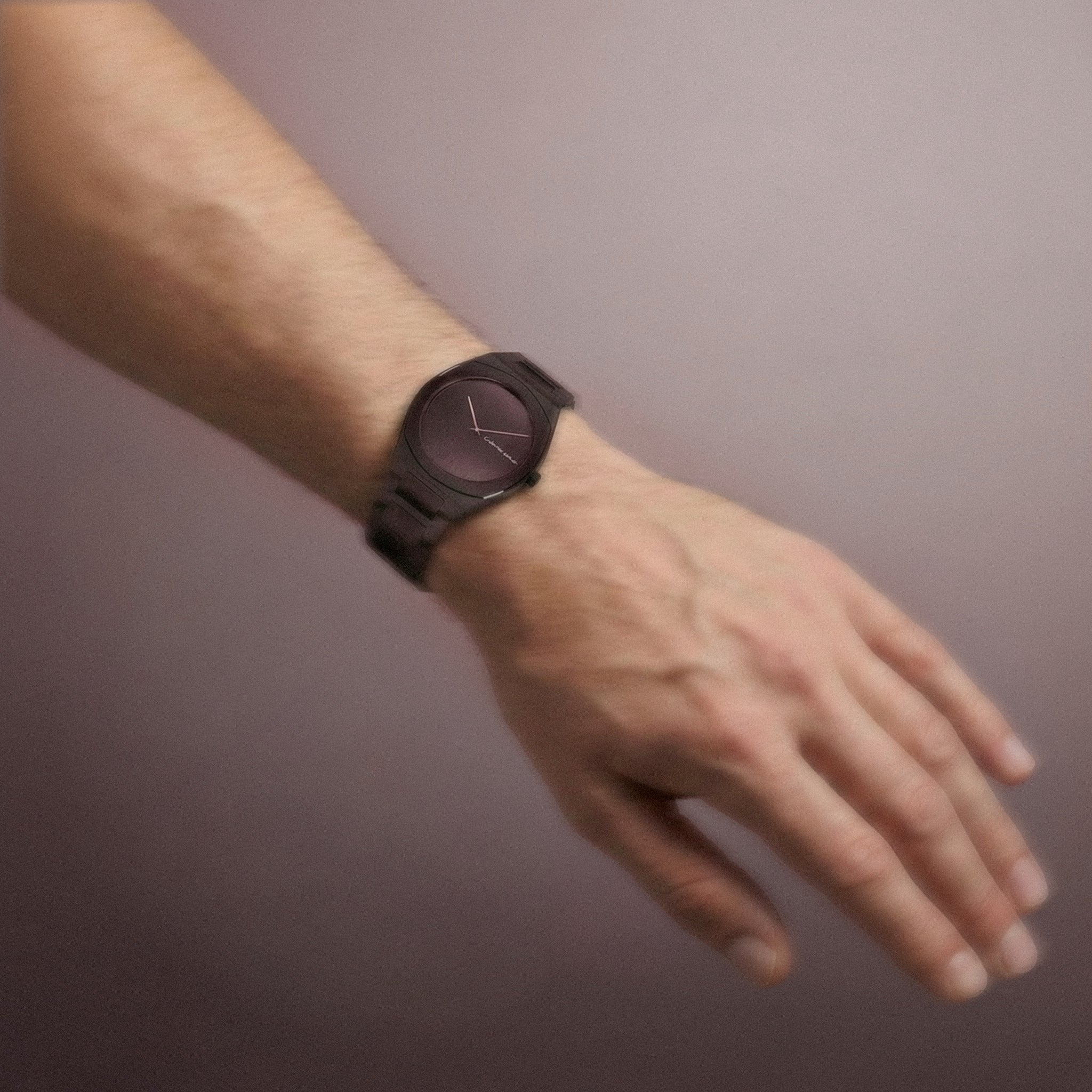 Nuvora – Mono Burgundy