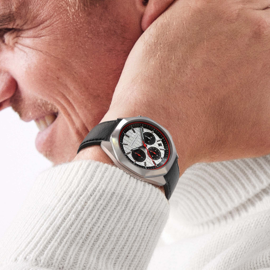 Octachrono – Silver Red