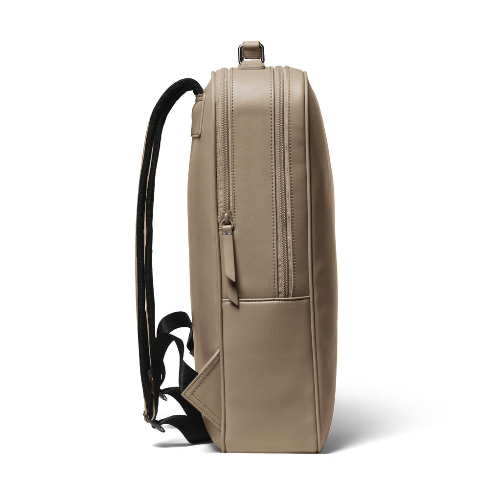 Minimalist Backpack Cactus Leather Sand - Lilienthal Berlin